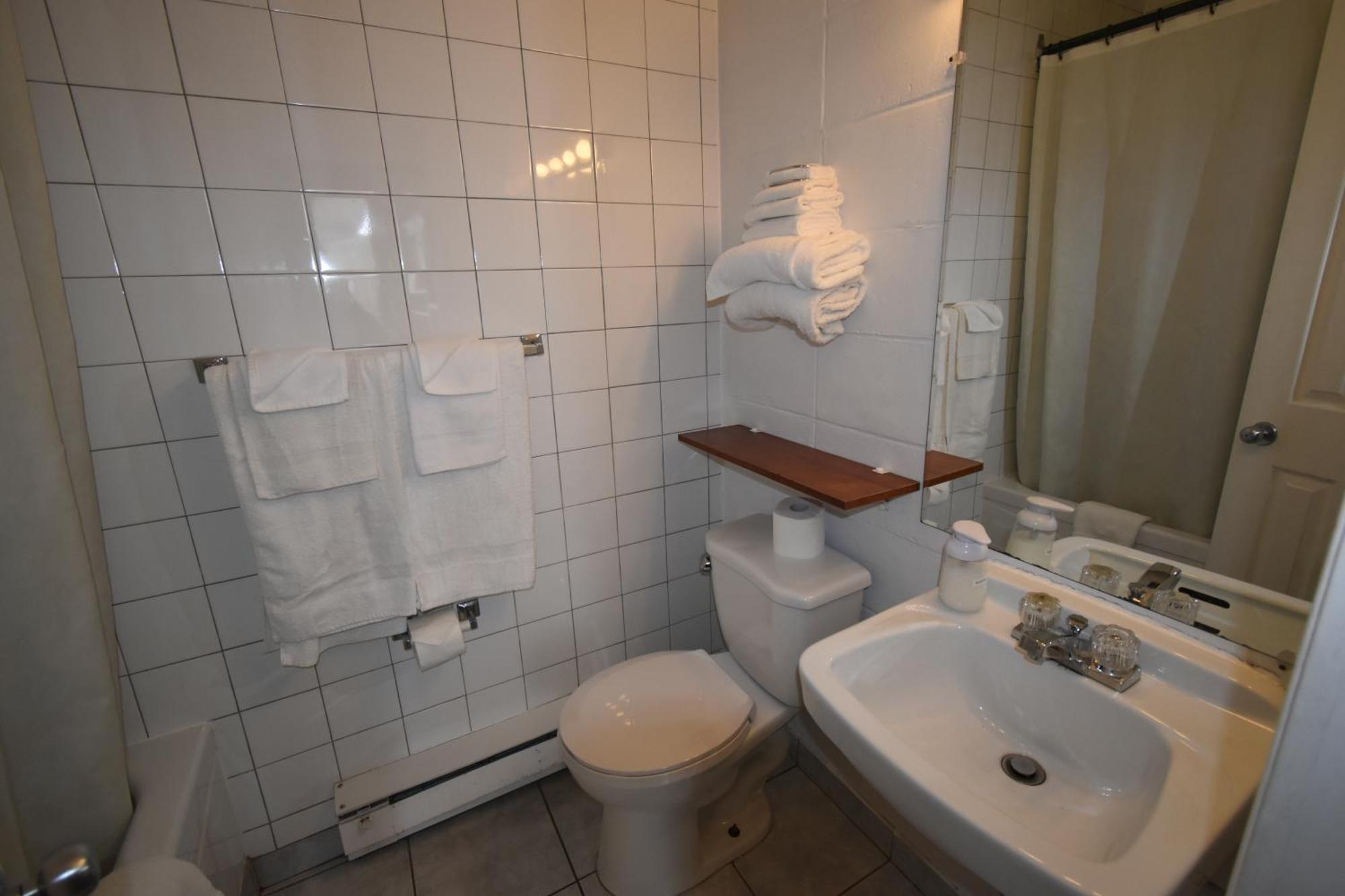 Motel Anf Drummondville Bagian luar foto